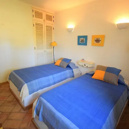 Villa V2 Aldeia Do Golf- Piscina, Familiar, Aconchegante Vilamoura